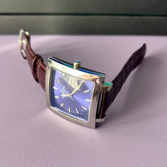 Japanese PureDial Square Legacy in Sapphire Blue and Silver with Leather Strap - Picture 11 of 15